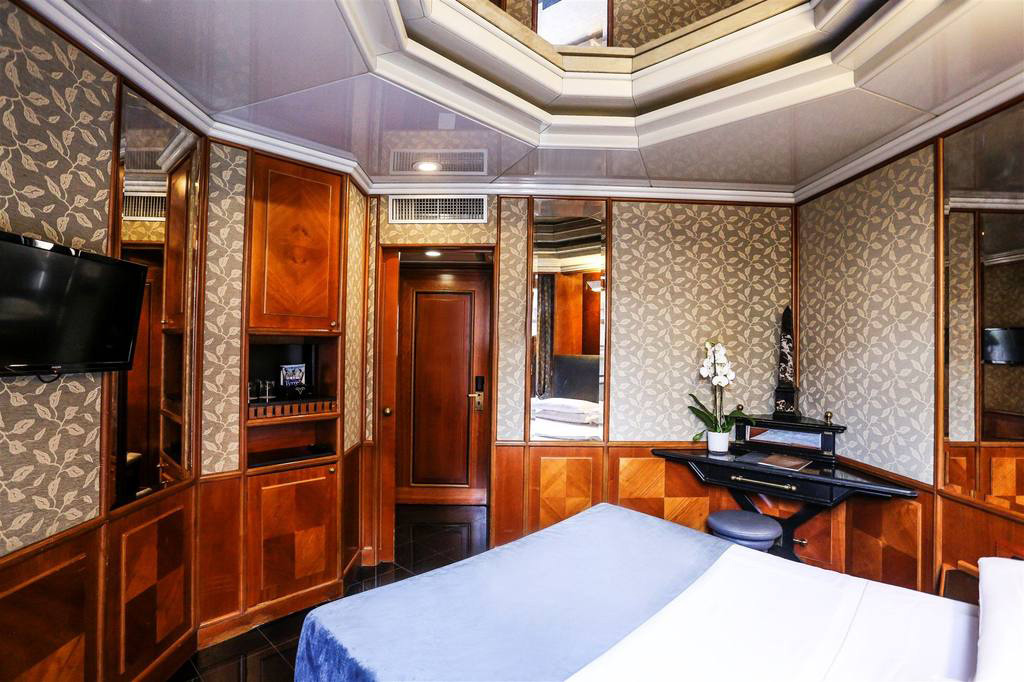 rome_3-star-accommodation-room_3