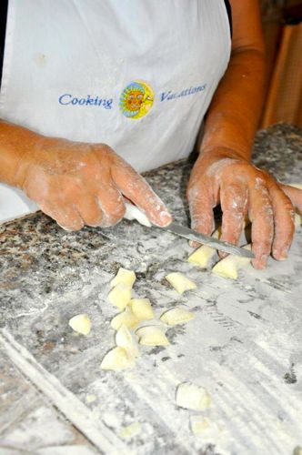 gnocchi_making2