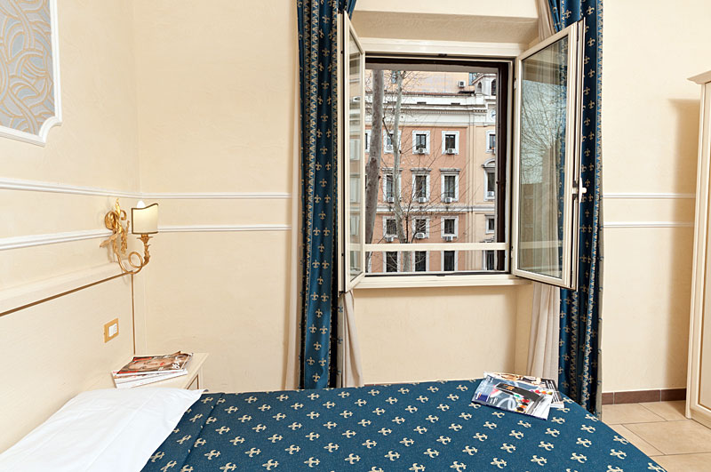 Kosher-Hotel-Rome (7)