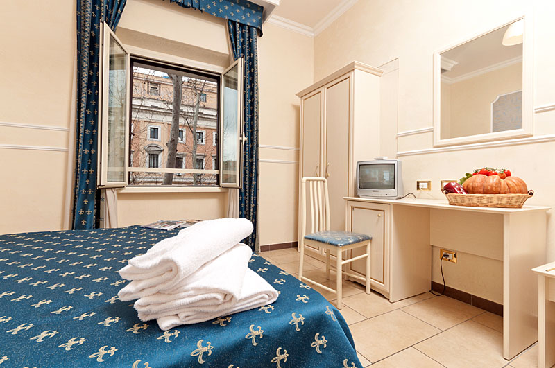 Kosher-Hotel-Rome (8)